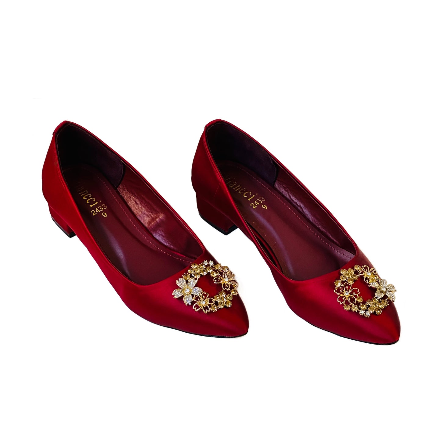 Dazzling Buckle Shoes